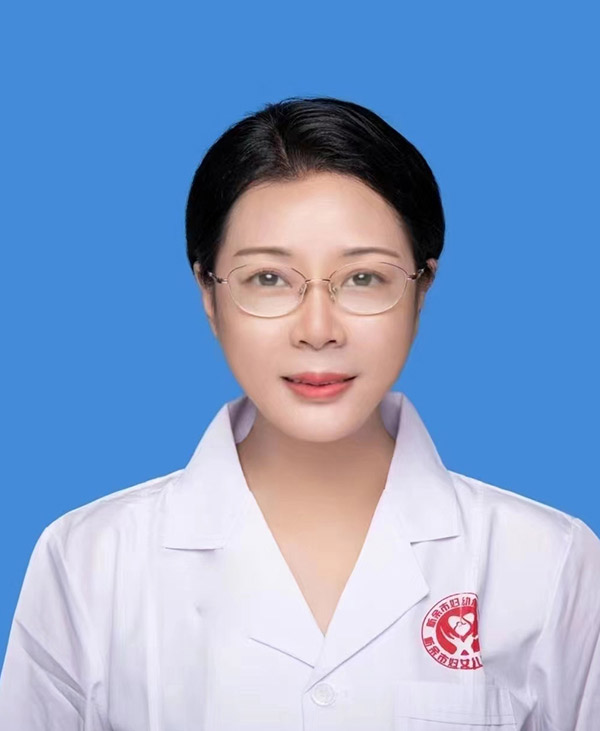 郭璐萍 - 副院长，新余市妇联兼职副主席，副主任医师